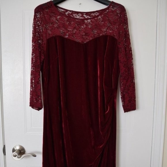 Together Women's Velvet &amp; Lace Burgundy Dress -Size 16 -New - Picture 1 of 10